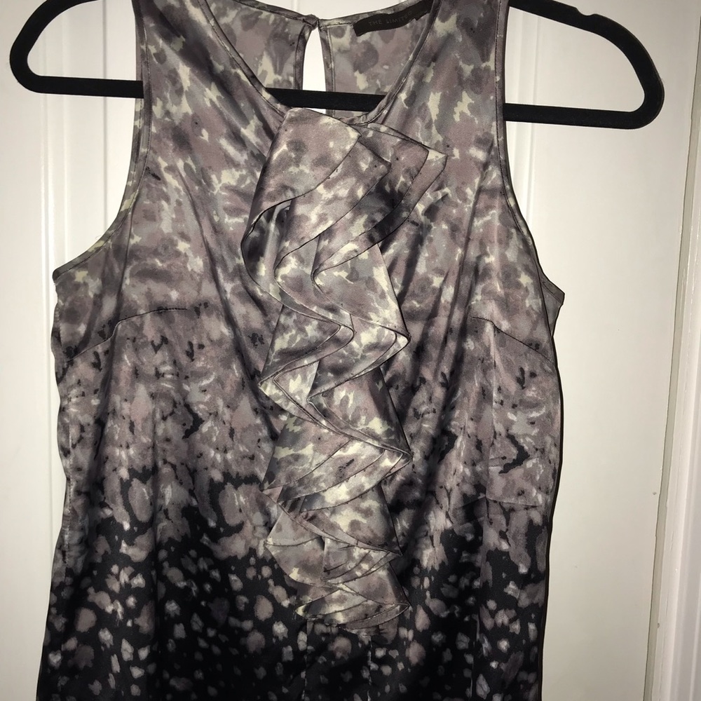 The Limited | Sleeveless Ruffled Top | Small - Picture 4 of 5